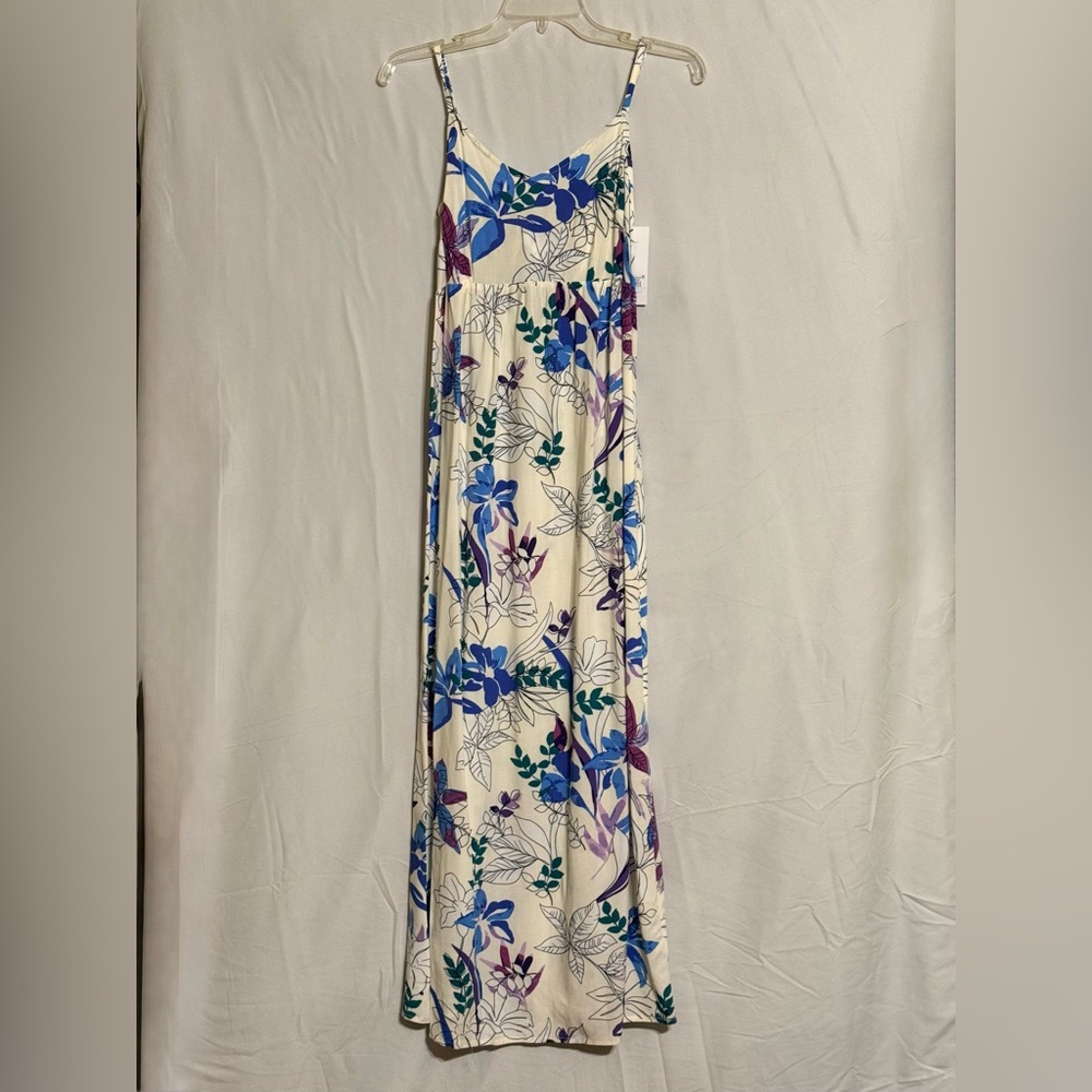NWT Isabel by Ingrid & Isabel Cream Floral Maxi Dress Size